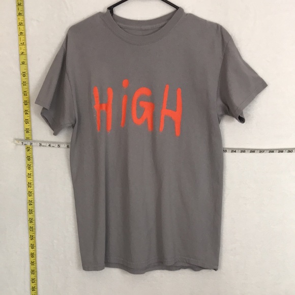 Tyla Yaweh High Concert Tour Merch Gray Tee Tshirt Top Short Sleeve Sz Medium - Picture 6 of 7